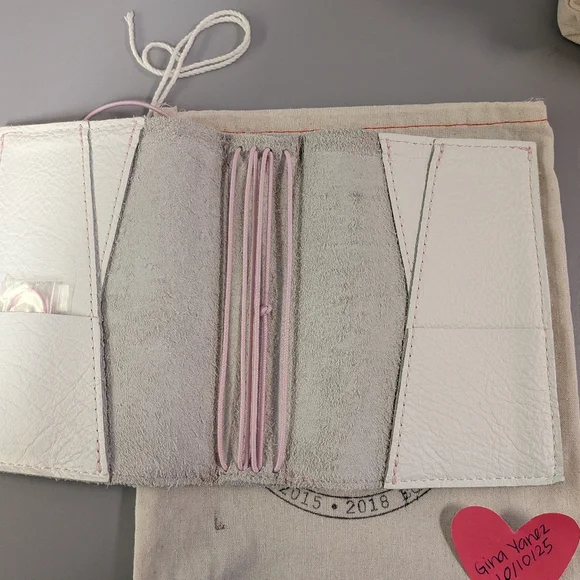 Foxy Fix-Lush Snow Couture No3 - Picture 4 of 6